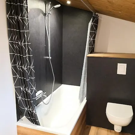 Alpen Bramberg بيت للعطل *